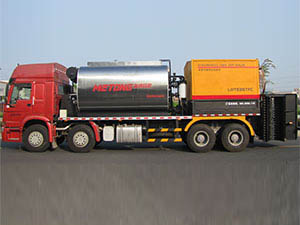 Pavimentadora de asfalto com adição de fibra (2 em 1)