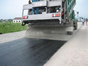 Distribuidora de selante asfáltico 