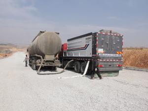  Caminhão distribuidor de cimento  